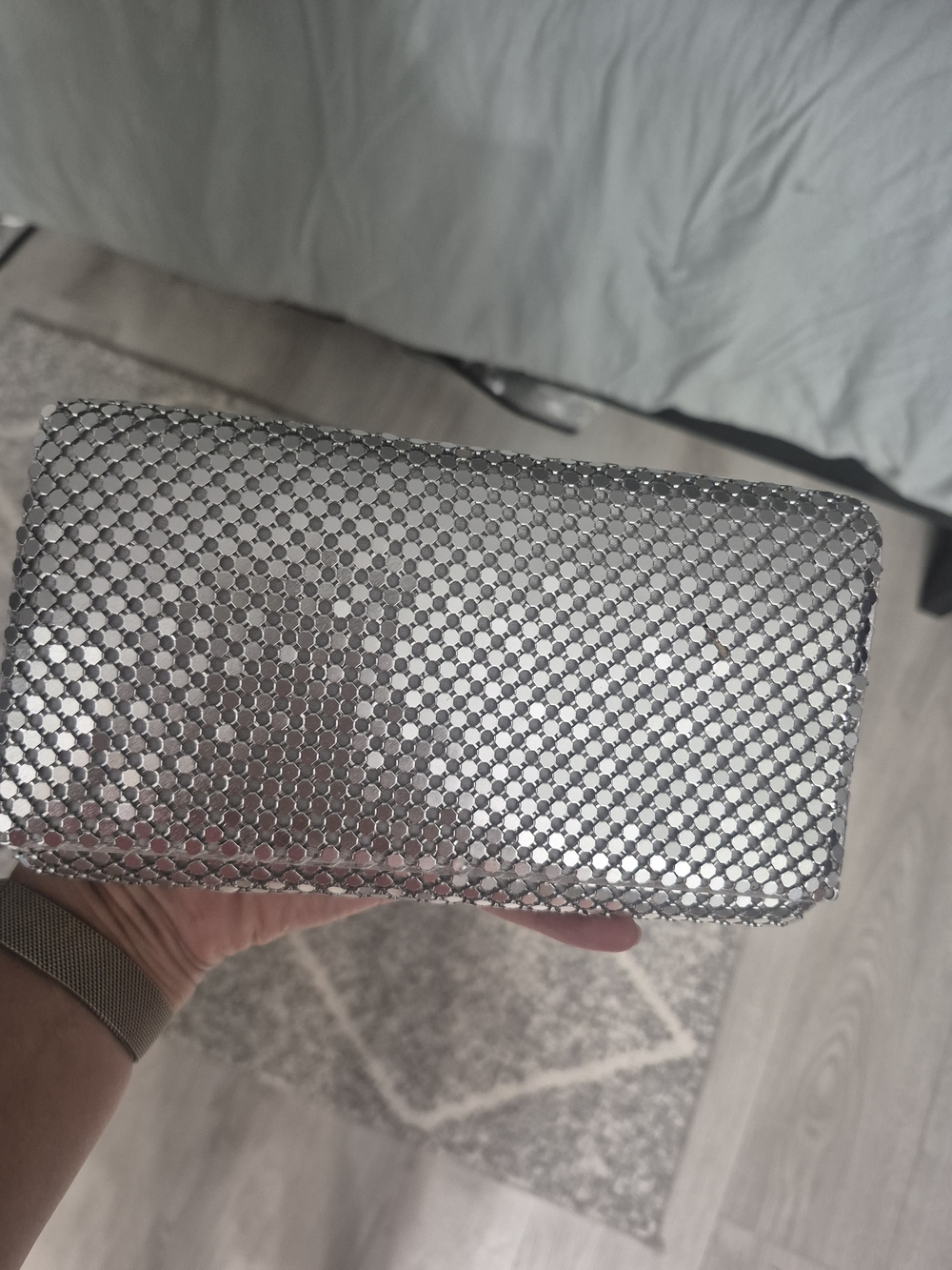Gunne Sax Silver Mesh Clutch Wristlet